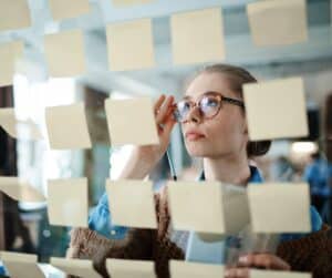 how search engine works - image with lots of notes